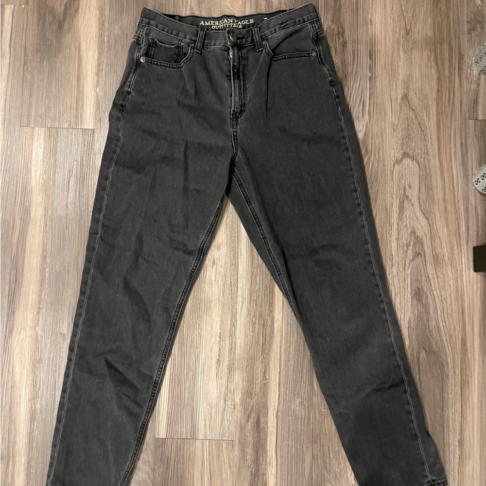 Black American Eagle Mom Jeans